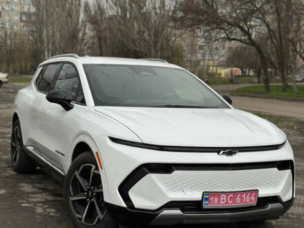 Белый Шевроле Equinox EV, объемом двигателя 0 л и пробегом 7 тыс. км за 29000 $, фото 1 на Automoto.ua