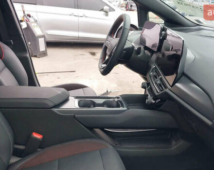 Чорний Шевроле Equinox EV, об'ємом двигуна 0 л та пробігом 1 тис. км за 21999 $, фото 4 на Automoto.ua