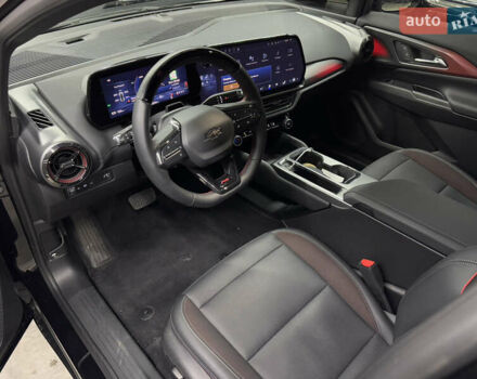 Черный Шевроле Equinox EV, объемом двигателя 0 л и пробегом 9 тыс. км за 35000 $, фото 11 на Automoto.ua