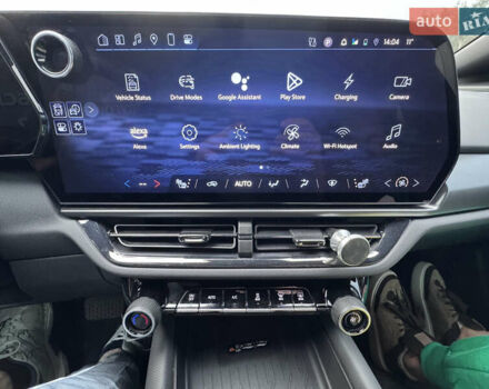 Черный Шевроле Equinox EV, объемом двигателя 0 л и пробегом 4 тыс. км за 27500 $, фото 14 на Automoto.ua