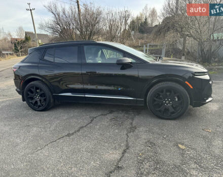 Черный Шевроле Equinox EV, объемом двигателя 0 л и пробегом 6 тыс. км за 30000 $, фото 1 на Automoto.ua