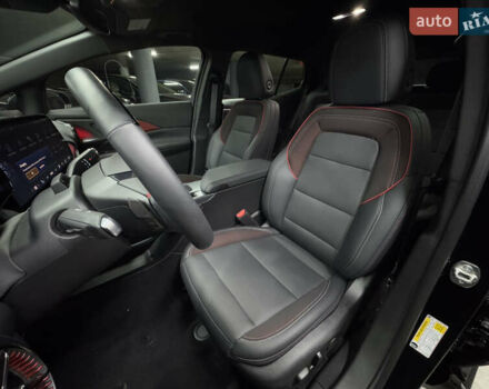 Черный Шевроле Equinox EV, объемом двигателя 0 л и пробегом 9 тыс. км за 35000 $, фото 10 на Automoto.ua