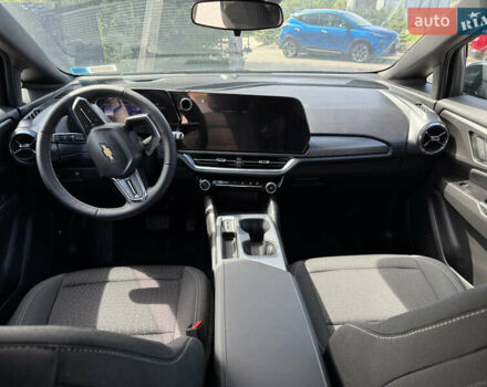 Черный Шевроле Equinox EV, объемом двигателя 0 л и пробегом 10 тыс. км за 29499 $, фото 22 на Automoto.ua