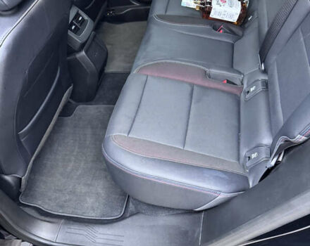 Черный Шевроле Equinox EV, объемом двигателя 0 л и пробегом 4 тыс. км за 27500 $, фото 8 на Automoto.ua