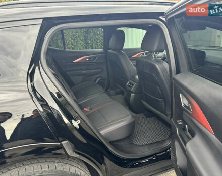 Чорний Шевроле Equinox EV, об'ємом двигуна 0 л та пробігом 6 тис. км за 27500 $, фото 8 на Automoto.ua