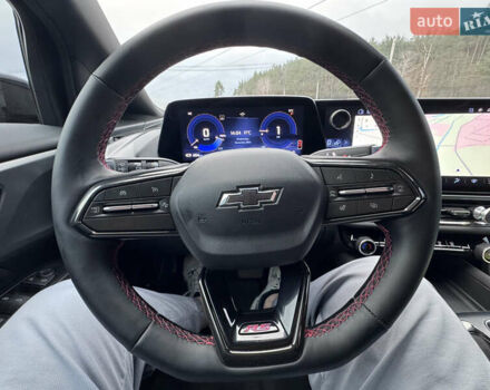 Черный Шевроле Equinox EV, объемом двигателя 0 л и пробегом 4 тыс. км за 27500 $, фото 13 на Automoto.ua