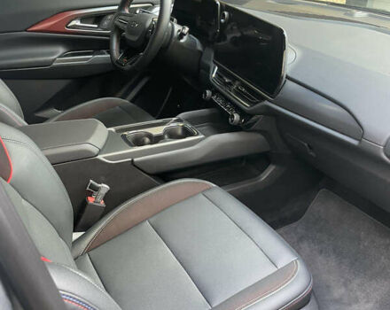 Серый Шевроле Equinox EV, объемом двигателя 0 л и пробегом 9 тыс. км за 29999 $, фото 10 на Automoto.ua