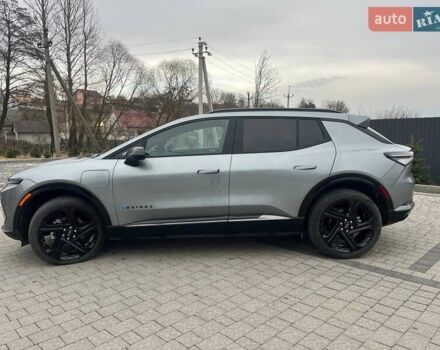 Серый Шевроле Equinox EV, объемом двигателя 0 л и пробегом 9 тыс. км за 28999 $, фото 8 на Automoto.ua