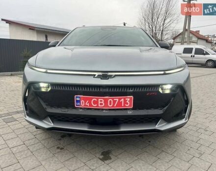 Серый Шевроле Equinox EV, объемом двигателя 0 л и пробегом 9 тыс. км за 28999 $, фото 2 на Automoto.ua