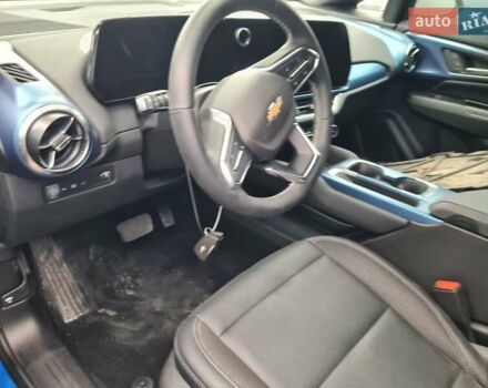 Синий Шевроле Equinox EV, объемом двигателя 0 л и пробегом 8 тыс. км за 19950 $, фото 5 на Automoto.ua