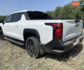 Білий Шевроле Silverado EV, об'ємом двигуна 0 л та пробігом 9 тис. км за 65000 $, фото 9 на Automoto.ua