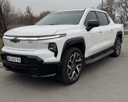 Білий Шевроле Silverado EV, об'ємом двигуна 0 л та пробігом 9 тис. км за 110000 $, фото 10 на Automoto.ua