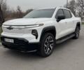 Білий Шевроле Silverado EV, об'ємом двигуна 0 л та пробігом 9 тис. км за 110000 $, фото 10 на Automoto.ua