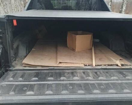 Черный Шевроле Silverado EV, объемом двигателя 0 л и пробегом 11 тыс. км за 68000 $, фото 7 на Automoto.ua