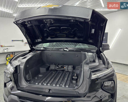 Чорний Шевроле Silverado EV, об'ємом двигуна 0 л та пробігом 8 тис. км за 67000 $, фото 27 на Automoto.ua