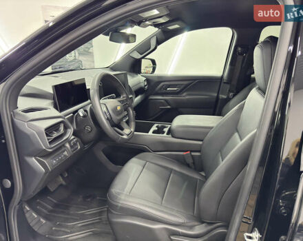 Чорний Шевроле Silverado EV, об'ємом двигуна 0 л та пробігом 8 тис. км за 67000 $, фото 18 на Automoto.ua