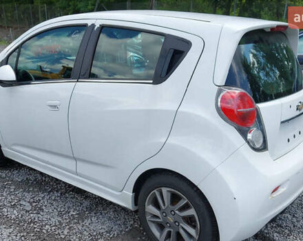 Білий Шевроле Spark EV, об'ємом двигуна 0 л та пробігом 93 тис. км за 4999 $, фото 2 на Automoto.ua