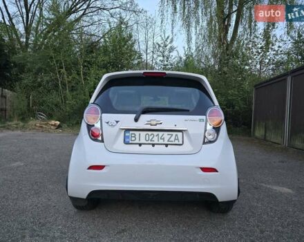 Белый Шевроле Spark EV, объемом двигателя 0 л и пробегом 82 тыс. км за 6500 $, фото 3 на Automoto.ua