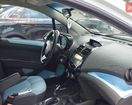 Білий Шевроле Spark EV, об'ємом двигуна 0 л та пробігом 93 тис. км за 4999 $, фото 4 на Automoto.ua