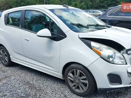 Білий Шевроле Spark EV, об'ємом двигуна 0 л та пробігом 93 тис. км за 4999 $, фото 1 на Automoto.ua