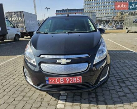 Черный Шевроле Spark EV, объемом двигателя 0 л и пробегом 95 тыс. км за 7300 $, фото 1 на Automoto.ua