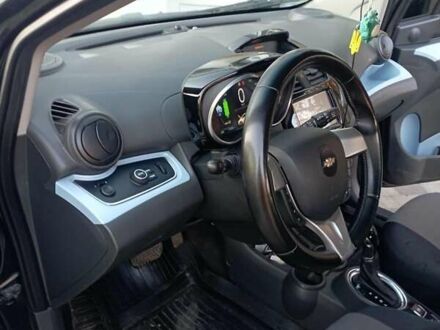 Шевроле Spark EV 2016 у Бердичеве на Automoto.ua Чорний Шевроле Spark EV, об'ємом двигуна 0 л та пробігом 112 тис. км за 7200 $, фото 1 на Automoto.ua