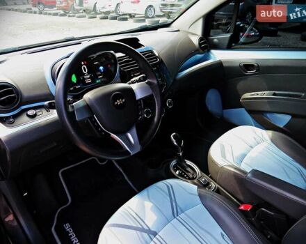Коричневый Шевроле Spark EV, объемом двигателя 0 л и пробегом 121 тыс. км за 7900 $, фото 5 на Automoto.ua