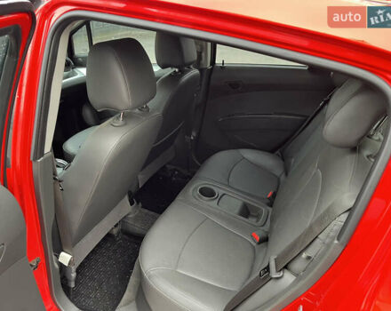 Красный Шевроле Spark EV, объемом двигателя 0 л и пробегом 119 тыс. км за 7800 $, фото 14 на Automoto.ua