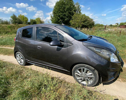Серый Шевроле Spark EV, объемом двигателя 0 л и пробегом 70 тыс. км за 8500 $, фото 23 на Automoto.ua