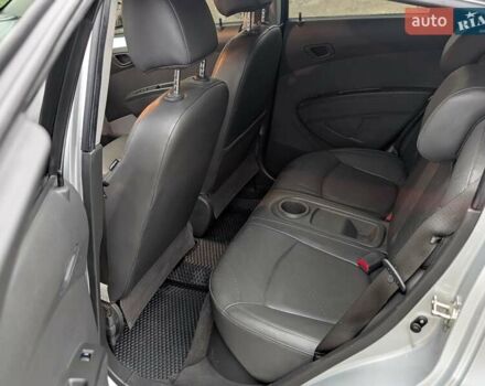 Серый Шевроле Spark EV, объемом двигателя 0 л и пробегом 77 тыс. км за 7300 $, фото 14 на Automoto.ua