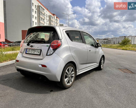 Серый Шевроле Spark EV, объемом двигателя 0 л и пробегом 90 тыс. км за 8000 $, фото 1 на Automoto.ua