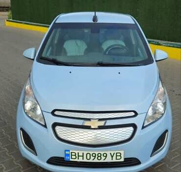 Синий Шевроле Spark EV, объемом двигателя 0 л и пробегом 44 тыс. км за 8300 $, фото 1 на Automoto.ua