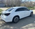 Белый Крайслер 200, объемом двигателя 2.4 л и пробегом 310 тыс. км за 5900 $, фото 3 на Automoto.ua