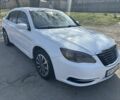 Белый Крайслер 200, объемом двигателя 2.4 л и пробегом 310 тыс. км за 5900 $, фото 1 на Automoto.ua