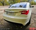Белый Крайслер 200, объемом двигателя 2.4 л и пробегом 240 тыс. км за 5200 $, фото 4 на Automoto.ua