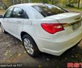 Белый Крайслер 200, объемом двигателя 2.4 л и пробегом 240 тыс. км за 5200 $, фото 3 на Automoto.ua
