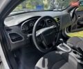 Белый Крайслер 200, объемом двигателя 2.36 л и пробегом 199 тыс. км за 7000 $, фото 20 на Automoto.ua