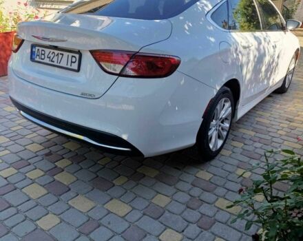 Белый Крайслер 200, объемом двигателя 2.4 л и пробегом 140 тыс. км за 10200 $, фото 14 на Automoto.ua