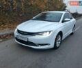 Білий Крайслер 200, об'ємом двигуна 2.36 л та пробігом 280 тис. км за 9300 $, фото 1 на Automoto.ua