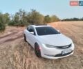 Белый Крайслер 200, объемом двигателя 2.36 л и пробегом 223 тыс. км за 9800 $, фото 1 на Automoto.ua