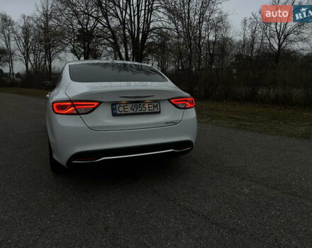 Белый Крайслер 200, объемом двигателя 2.36 л и пробегом 213 тыс. км за 11824 $, фото 28 на Automoto.ua