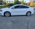 Белый Крайслер 200, объемом двигателя 2.36 л и пробегом 210 тыс. км за 8300 $, фото 1 на Automoto.ua
