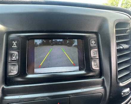 Белый Крайслер 200, объемом двигателя 2.4 л и пробегом 380 тыс. км за 9600 $, фото 10 на Automoto.ua