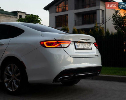 Крайслер 200 2014 у Кременчуге на Automoto.ua Білий Крайслер 200, об'ємом двигуна 2.36 л та пробігом 76 тис. км за 10600 $, фото 6 на Automoto.ua