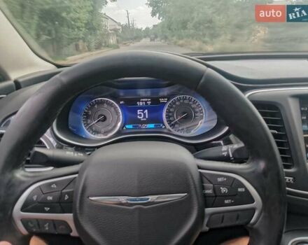 Белый Крайслер 200, объемом двигателя 2.36 л и пробегом 223 тыс. км за 10000 $, фото 12 на Automoto.ua