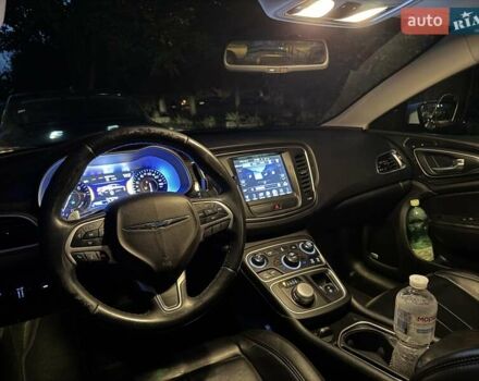 Белый Крайслер 200, объемом двигателя 3.6 л и пробегом 205 тыс. км за 12500 $, фото 41 на Automoto.ua