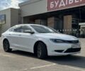 Белый Крайслер 200, объемом двигателя 2.4 л и пробегом 199 тыс. км за 8500 $, фото 1 на Automoto.ua