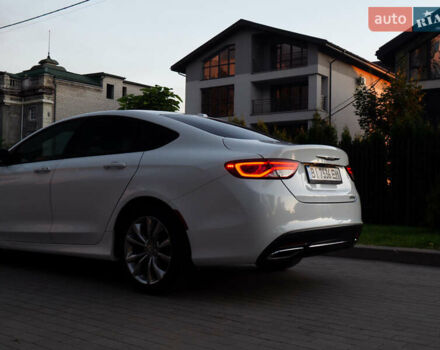 Крайслер 200 2014 у Кременчуге на Automoto.ua Білий Крайслер 200, об'ємом двигуна 2.36 л та пробігом 76 тис. км за 10600 $, фото 7 на Automoto.ua