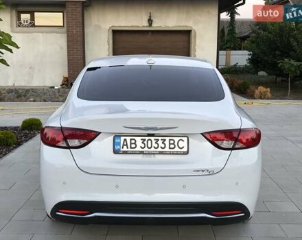 Белый Крайслер 200, объемом двигателя 2.36 л и пробегом 90 тыс. км за 11500 $, фото 15 на Automoto.ua