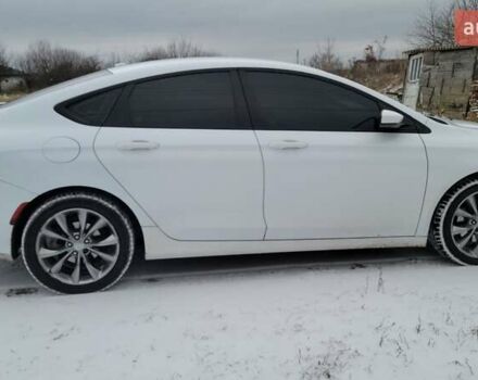 Белый Крайслер 200, объемом двигателя 2.4 л и пробегом 165 тыс. км за 9600 $, фото 14 на Automoto.ua